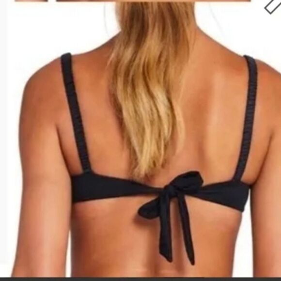 Vitamin A Black ZURI Bikini Top Size 6/S Sold out Online - Picture 12 of 13